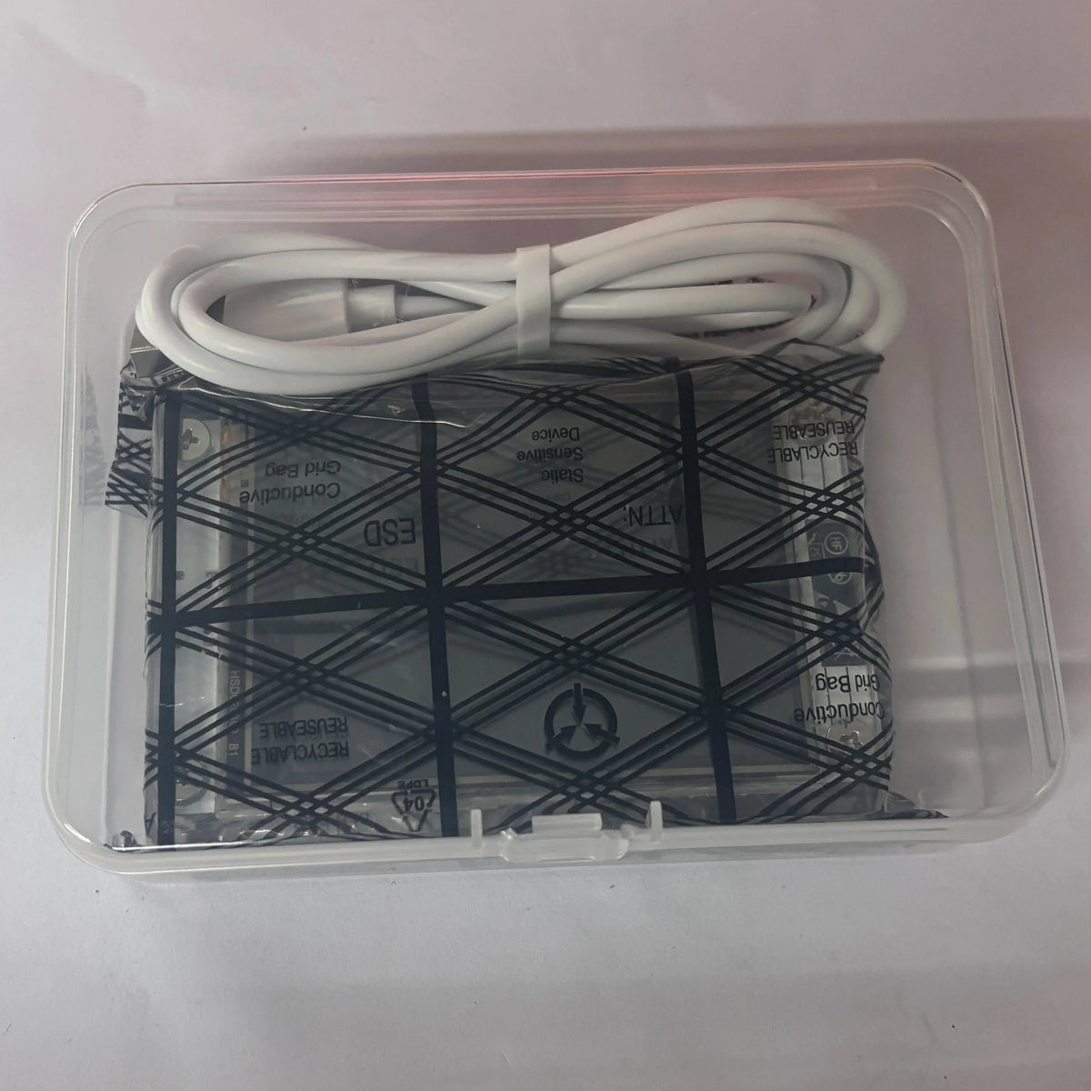 ESP32 HaleHound WiFi & Bluetooth Signal Monitor with 2.8” Touchscreen and Acrylic Case (Copy)